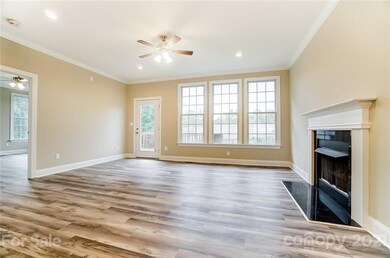 1538 Forest Park Dr unit 1538, Statesville, NC 28677 - photo 7