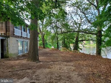 7802 Renshaw Rd, Pasadena, MD 21122 - photo 5