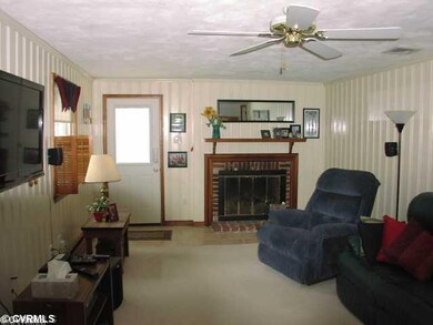 Den/Family/Great Room