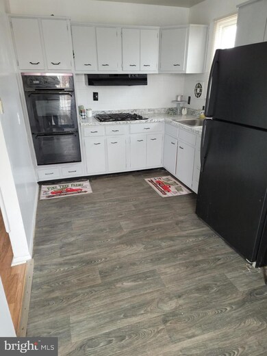 5674 Arnhem Rd, Baltimore, MD 21206 - photo 7