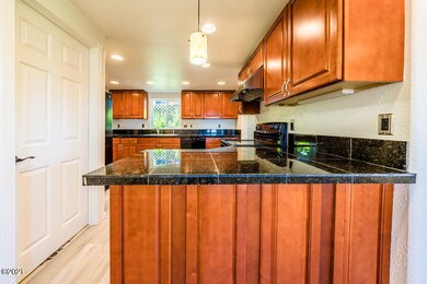 1335 SE Oar Ave, Lincoln City, OR 97367 - photo 6