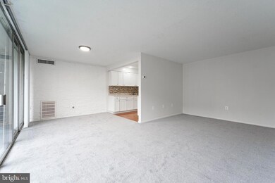 1822 Metzerott Rd unit 308, Adelphi, MD 20783 - photo 5