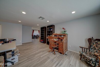 2007 N Arrowhead Dr, Chandler, AZ 85224 - photo 4