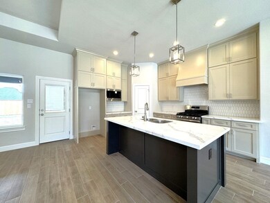 2620 Eloise Ct, Nederland, TX 77627 - photo 5