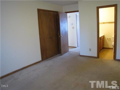 5112 Vann St unit A, Raleigh, NC 27606 - photo 3