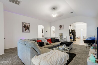 5108 Jennifer Claire, El Paso, TX 79938 - photo 7