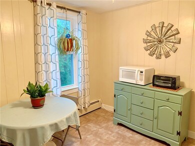 35 Jillson Ave, Woonsocket, RI 02895 - photo 4