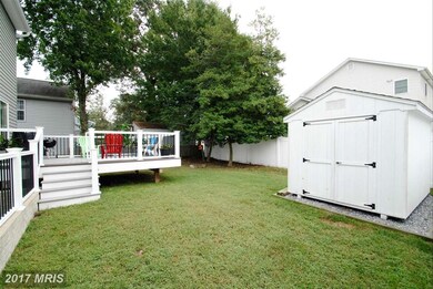 807 208th St, Pasadena, MD 21122 - photo 2