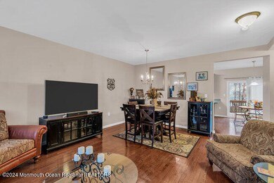 219 Chickadee Ct unit 1000, Freehold, NJ 07728 - photo 4