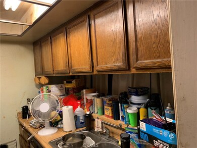 153 S Wilmington Ave unit C, Compton, CA 90220 - photo 7