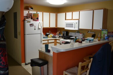 2455 Campus View Cir unit 201, Harrisonburg, VA 22801 - photo 4