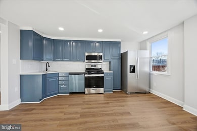 274 N Oak Ave, Clifton Heights, PA 19018 - photo 3