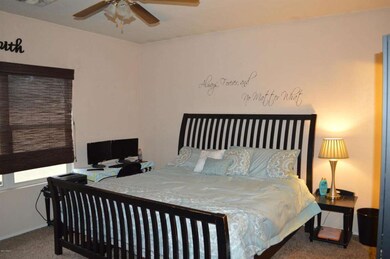 Master bed room