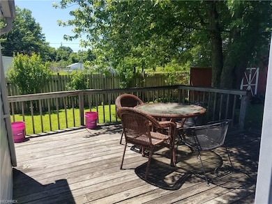 4362 Laurel Rd, Lorain, OH 44055 - photo 4