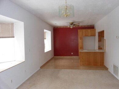 L Room