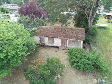 312 2nd St, Roy, WA 98580 - photo 5