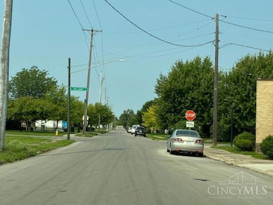 1151 W 2nd St, Dayton, OH 45402 - photo 5