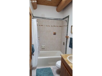 37901 Boulder Flat Ln, Halfway, OR 97834 - photo 4