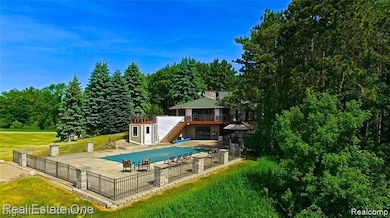 unlisted-address, Howell, MI 48855 - photo 7