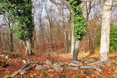 715 Frenchtown Rd unit 31, Bridgeport, CT 06606 - photo 4