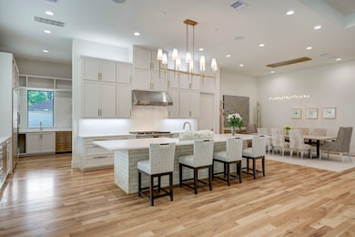 1418 Monarch Oaks St, Houston, TX 77055 - photo 3