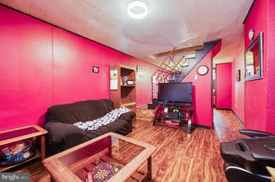 1325 Birch St, Reading, PA 19604 - photo 4