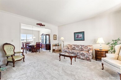 8586 Meadow Creek Dr, Highlands Ranch, CO 80126 - photo 6