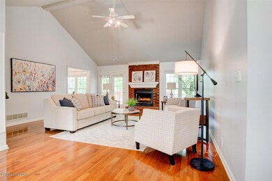 05-4023 Oakridge Dr-1