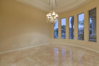 Formal Dining