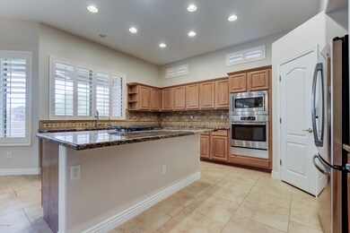 7641 E Snowdon Cir-18