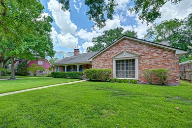 12118 Perthshire Rd, Houston, TX 77024 - photo 3