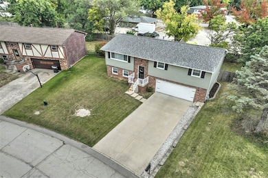 574 N Antler Dr, Mount Zion, IL 62549 - photo 4