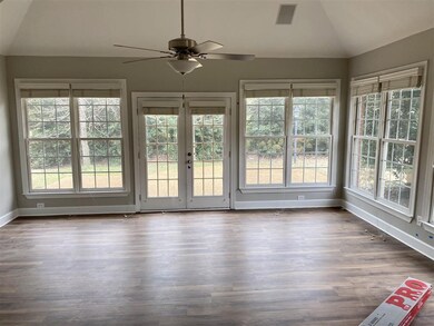 135 Richdale Ln, Shelbyville, TN 37160 - photo 4