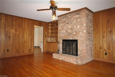 4 Hidden Valley Ct, Greensboro, NC 27407 - photo 6