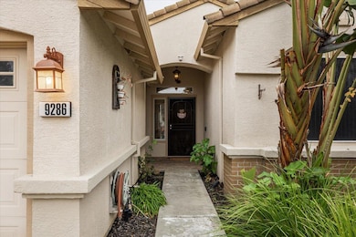 9286 Fosdyke Ct, Sacramento, CA 95829 - photo 3
