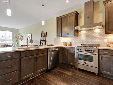 25 NE Lombard St, Portland, OR 97211 - photo 4