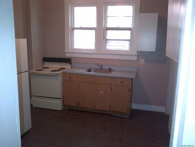 399 2nd St, Albany, NY 12206 - photo 3