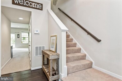 8151 Hollow Ct, Severn, MD 21144 - photo 4