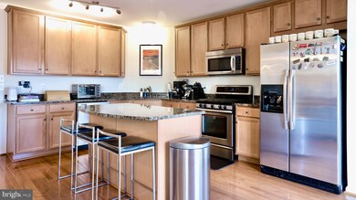 11922 Little Seneca Pkwy unit 2462, Clarksburg, MD 20871 - photo 3