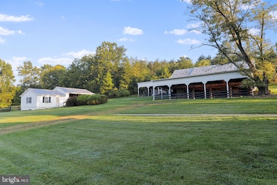 2548 Dellinger Acres, Edinburg, VA 22824 - photo 4