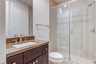 2209 Chenevert St unit C, Houston, TX 77003 - photo 6