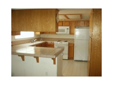 5860 Mary Lou St, Pahrump, NV 89061 - photo 3