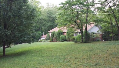 501 Berkshire Dr, Statesville, NC 28677 - photo 3