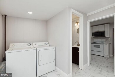 445 New Elm St, Conshohocken, PA 19428 - photo 7