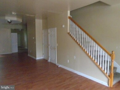 2521 Brookfield Ave, Baltimore, MD 21217 - photo 2