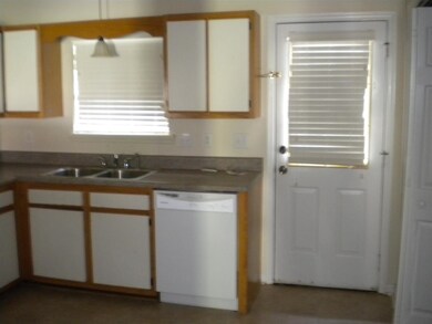 149 Brenda Dr, Jacksonville, NC 28546 - photo 5