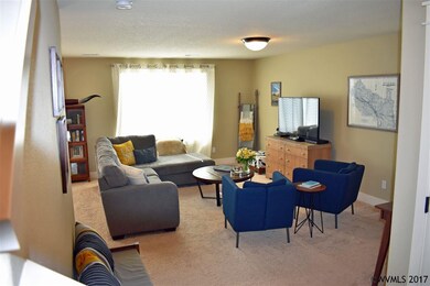 1047 E 16th St, Lafayette, OR 97127 - photo 7