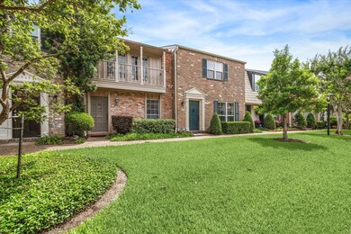 This property is located on a small, quite court!