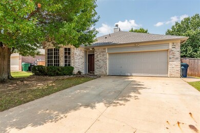 3932 Overlake Dr, Denton, TX 76210 - photo 3
