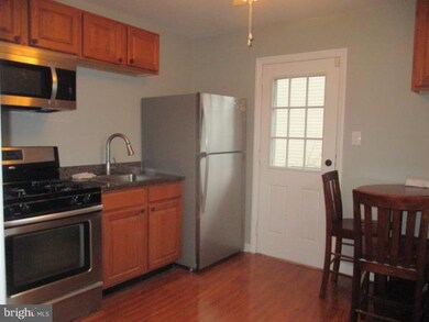 7608 Finns Ln, Lanham, MD 20706 - photo 6